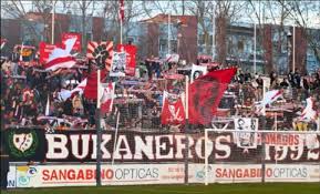 Todo este proyecto furctificará la próxima campaña con una ubicación definida en el. O Xrhsths Ultras Sto Twitter Foto De Los Ultras Del Rayo Vallecano Donde Vemos Una Bandera Enorme Del Che Guevara Bukaneros Http T Co Avgwpaqniu