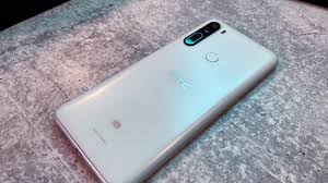 Hands On with the HTC U20 5G — Sypnotix