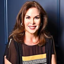 Ada Torres's Instagram, Twitter & Facebook