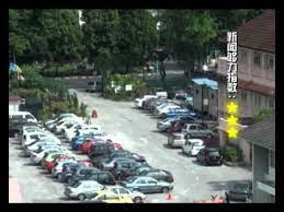 槟城有够力 第十五集1 3 摩托车骑士在日晒雨淋下等待渡轮 几够力一下 就让我们一 起关心槟城 听听摩托骑士怎么说 road structures vehicles