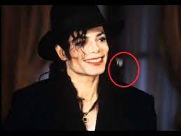 Sep 05, 2016 · foto penampakan diduga hantu michael jackson. Penampakan Hantu Dekat Michael Jackson Youtube