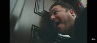 I tried so hard to be mad about this but I couldn't stop laughing at their  terror