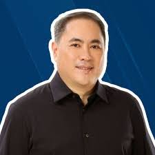 Don Leon's Instagram, Twitter & Facebook