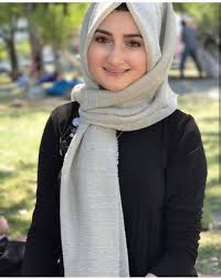 pin on بنات محجبات