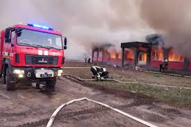 Пожар в харьковском доме престарелых унес жизни 15 человек, еще пятеро пострадали, сообщили в госслужбе по чс украины. Pod Harkovom Spasateli Tushat Pozhar Na Chastnom Torgovom Sklade Novosti Proisshestvij V Harkove Ukraine Ves Harkov