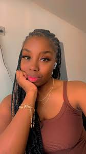 Soooo my pic been pending since i joined two weeks ago whats up with that