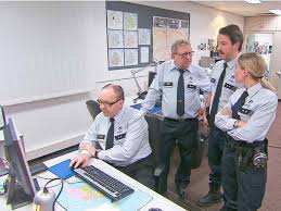 10,705 likes · 51 talking about this. De Buurtpolitie Lokt Kinderen Weg Van Ketnet Het Nieuwsblad Mobile