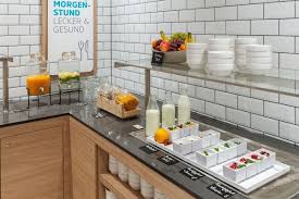 The holiday inn express hotel is a part of the intercontinental hotels group family. Holiday Inn Express Erlangen Deutschland Erlangen Holiday Inn Hotel