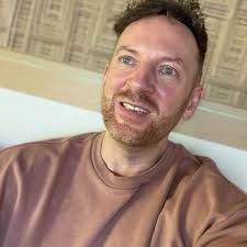 Barbara bola skutočne výnimočná speváčka. Mala v hlase niečo, čo sa dá len  ťažko napodobniť. Keď som pracoval na “Neprestaň” (prerábke U Can't Stop)  chcel som tiež vzdať hold jej hlasu a