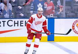 Самые новые твиты от dylan larkin (@dylanlarkin39): Former Gm Brian Burke Rips Dylan Larkin For Asg Comments