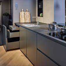 ausstellungskuche next125 anthrazit satin gaggenau kuchen haus kuchen siematic kuche