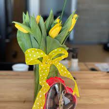 Possibility of delivery the same day if the order is placed before 2pm local time. Dodge The Florist 13 Photos 10 Reviews Florists 67 Brentwood St Portland Me Phone Number Yelp