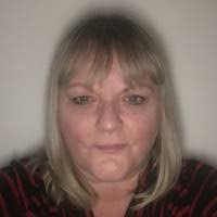 Sandy Rowland's Instagram, Twitter & Facebook