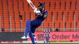 Alvarez v poirier ufc211;rothwell flagged by usada;cody handles tj in tuf25. India Vs England 5th T20i Virat Kohli S Reaction After Hitting A Six Off Mark Wood S Bouncer Goes Viral