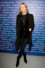 Claire chazal © christian dior. Claire Chazal Un Seul Homme A Reussi A Lui Passer La Bague Au Doigt