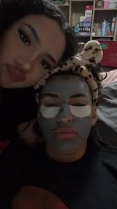 Is Marc Gomes Dating