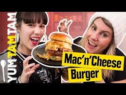 Serve with a salad for a great meatless dinner. Mac N Cheese Burger Crazy Burger 11 Yumtamtam Youtube Cheese Burger Burger Lecker Burger