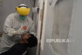 Dua Rs Di Tangerang Tetapkan Tarif Swab Mandiri Rp 900 Ribu Republika Online