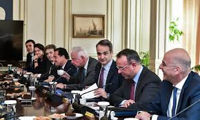 Στενοί συνεργάτες του πρωθυπουργού αναλαμβάνουν νευραλγικά υπουργεία. Anasxhmatismos Me Tis Ekloges Sto Fonto Documento