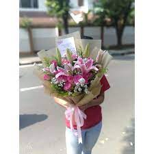 Check spelling or type a new query. Buket Bunga 708 Buket Bunga Wisuda Bunga Besar Bunga Fresh Dan Cantik Terbaru Agustus 2021 Harga Murah Kualitas Terjamin Blibli