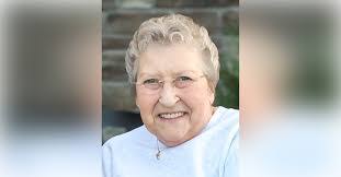 Jeanie Glass's Instagram, Twitter & Facebook