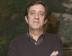 Porque é que tudo é incerto, não pode ser sempre assim, se não fosse o rock and roll. Caras Homenageado Pelos 30 Anos De Carreira Rui Veloso Teme O Futuro