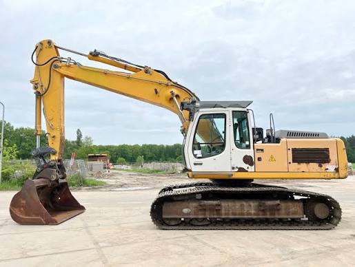 Liebherr R934C Excavator