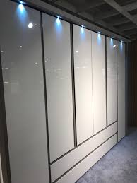 Pin By Nagma Ahmed On Schlafzimmer Bedroom Closet Design Cupboard Design Bedroom Cupboard Designs