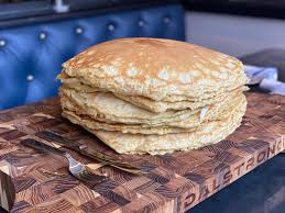 My husband got the center cut beef tenderloin and it was absolutely perfect. Extreme Foods This 12 Stack Of Xxl Pancakes Could Feed Half Of Houston