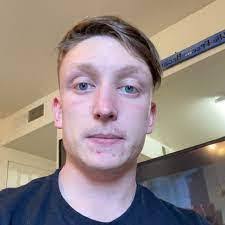 Justin Henline's Instagram, Twitter & Facebook