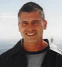 Albert Carstens's Instagram, Twitter & Facebook