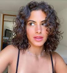 Roxana Cisneros's Instagram, Twitter & Facebook