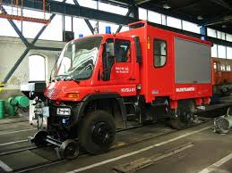 Pin By Abraham Carrillo On Pompiers Unimog Mercedes Benz Unimog Fire Trucks