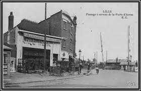 Lille Rue Du Faubourg D Arras Lille Faubourg D Arras Lille Rue Facade En Beton