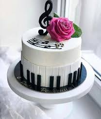 Zucchini Cake With Pine Nuts Clean Eating Snacks Recipe Cake Music Cakes Birthday Cake Decorating