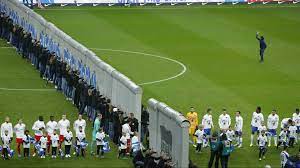 Sead kolasinac played the ball to harit, who eased past three defenders before shooting inside the far post. Hertha Commemorate Fall Of Berlin Wall With Incredible On Pitch Display Goal Com