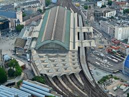Gefährlich wird es für die störche aber nicht. Koln Hauptbahnhof Wikipedia