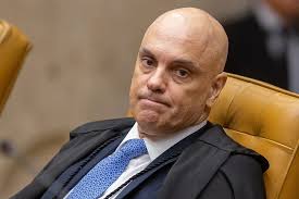 ATTENTION: Lawyers request Alexandre's arrest from the Attorney General's  Office for physical and psychological suffering and failure to provide  assistance to Bolsonaro. Paulo Faria and Filipe Rocha request an immediate  investigation and,
