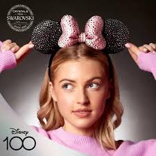 New Disney Merch: Artwork, Robin Hood & Swarovski Crystal