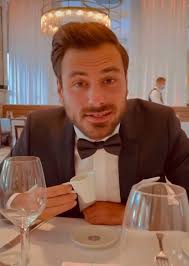 HAUSER CELLO 🎻🎻🎻