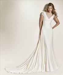 Chadia Adina Svatebni Saty Praha Simple Wedding Dress Short Wedding Dresses Brisbane V Neck Wedding Dress