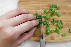 How to prep green onions. How To Cut Green Onions Scallions Clean Green Simple