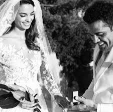 Em publicação no instagram na tarde de hoje, o atleta celebrou a ocasião.na foto compartilhada pelo atle Daniel Alves Homenageia A Esposa Por 2 Anos De Casados Esportes Pleno News