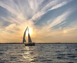 Sunrise sunset time calendar generator : Detroit Sailing With Lake St Clair Sailing School I Had The Best Time During Sunset The Experience Was Amazing I Took My Boyfriend For His Birthday Bild Von Lake St Clair
