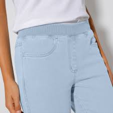Check spelling or type a new query. Pantacourt Jean Taille Elastiquee Blancheporte