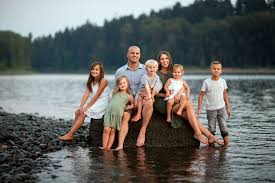 Grey color by itself is sophisticated, classic, and chic. Ideas For Family Pictures On The Beach Bidun Art