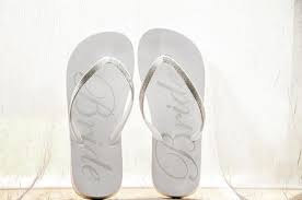 Sale at fitflop is now on! Flip Flops Zur Hochzeit Tipps Ideen Fur Mude Tanzfusse