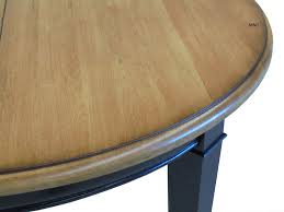 Les deux rallonges sont cachées dans les tiroirs situés à chaque extrémité de la table. Table Ronde Chene Massif Avec Rallonges