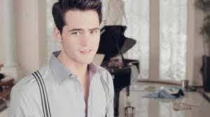 Martin Barba Ultimo Ano Mtv Fashion Hunk Coat