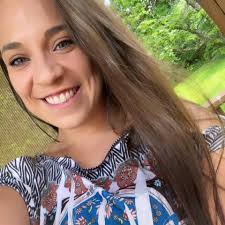 🏠🎅 On the second day of Christmas, Red Bird Realty gave to me… a $100  Kroger gift card!! 🎅🏠 Whether you're buying or selling, we're here to  make your holiday wishes come